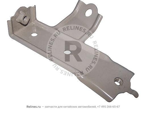 FR assemble bracket - fender RH