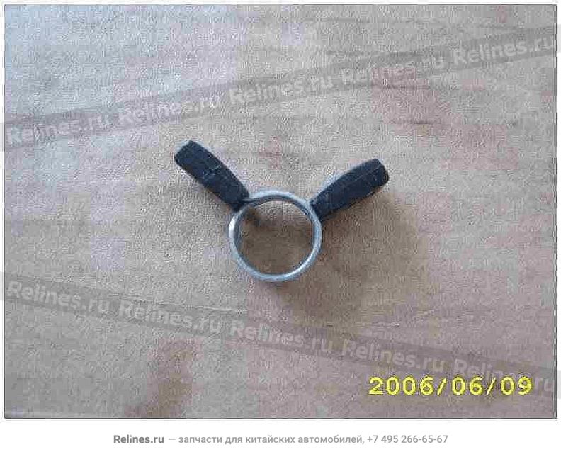 Small sprg pipe clamp-metal strip type - 1112***E02