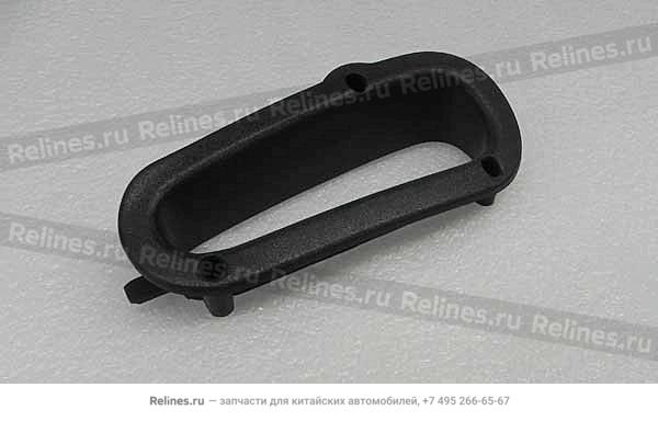 Body - LH armrest