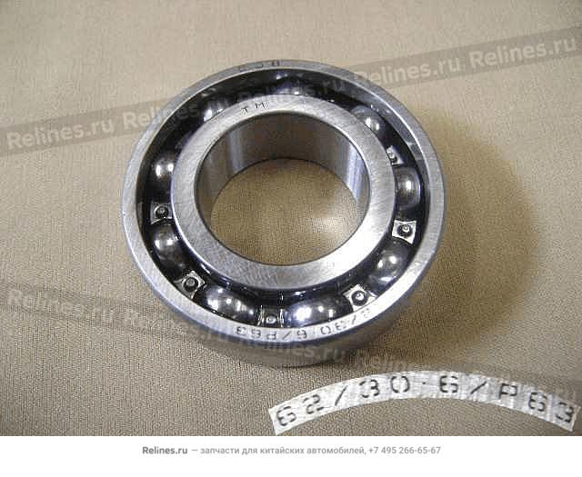 RR bearing-output shaft