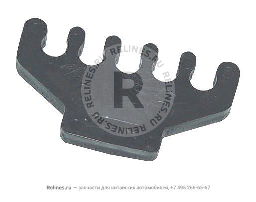 Клипса фиксации проводов зажигания пластиковая