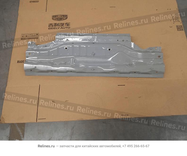 Frt cabin water deflector assy