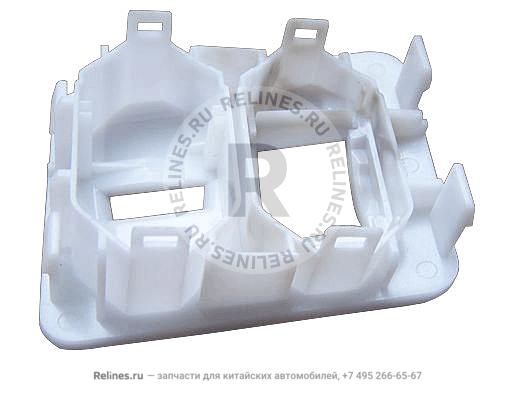 Панель салонная выключателя фар пластик.