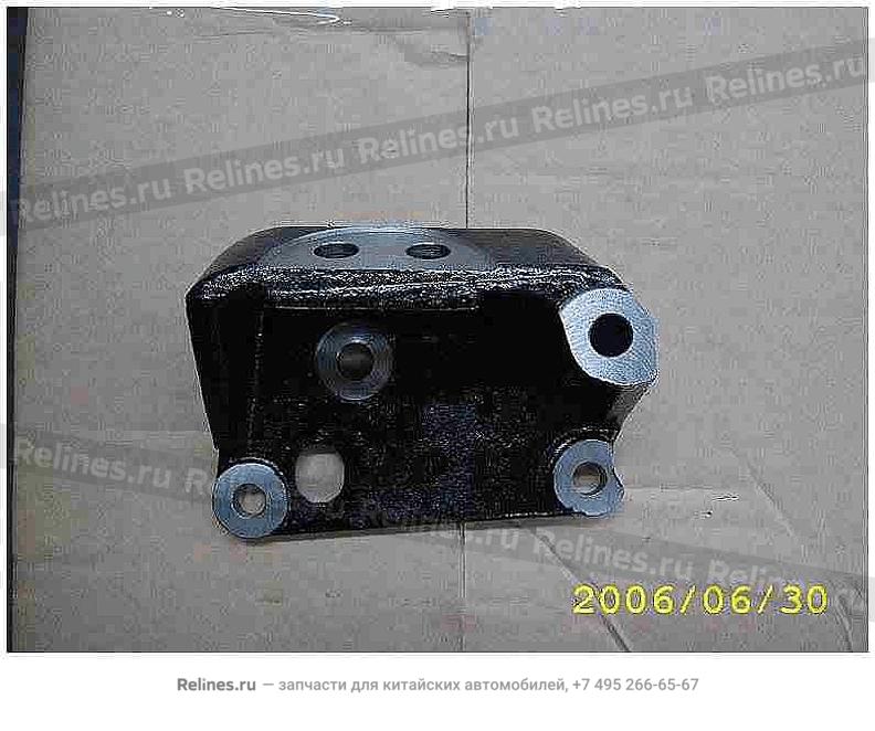 Кронштейн подушки двигателя правый дизель