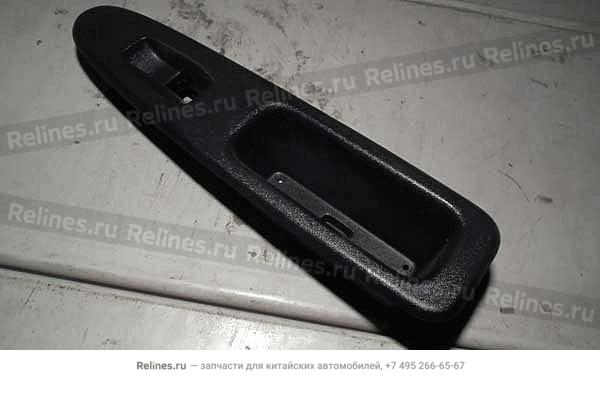 Armrest cover door RH body