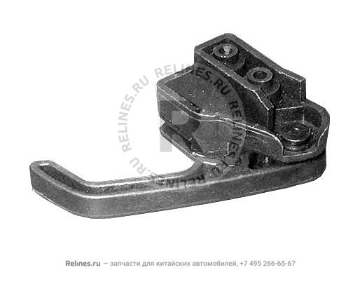 Ручка открывания капота