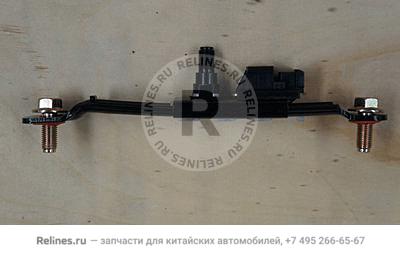 Регулятор ремня безопасности по высоте пер