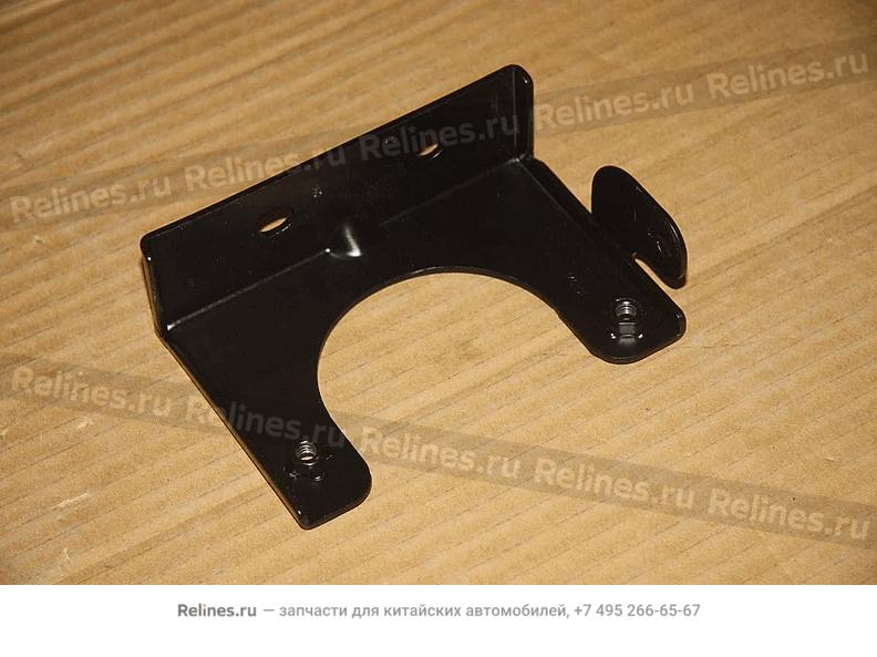 Electric vacuum pump bracket assy.