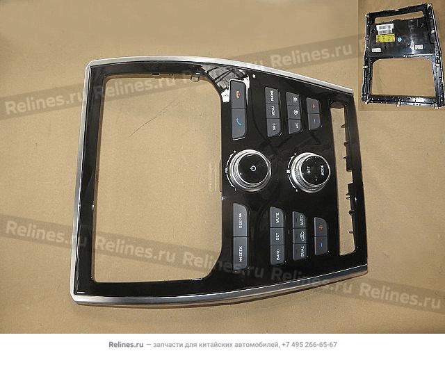 Multimedia player panel assy