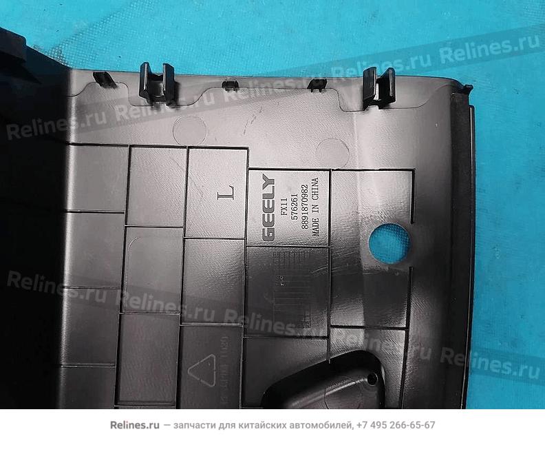 Панель моторного отсека левая