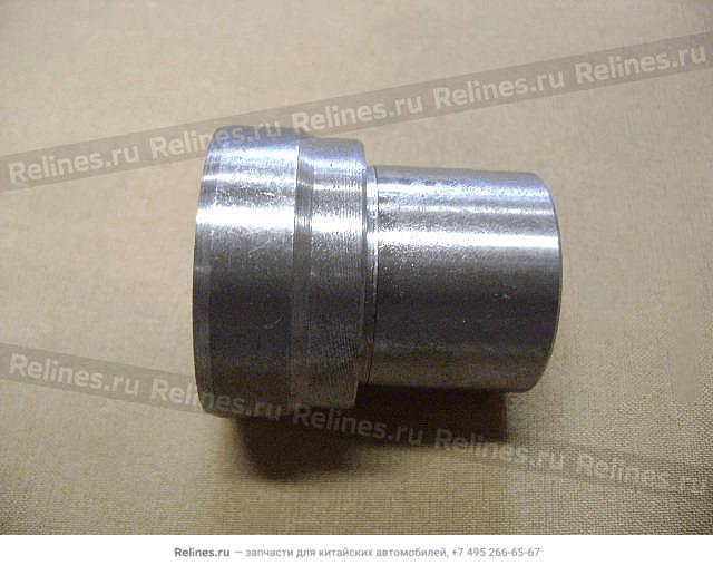 Idle gear shaft b - 1002***E02