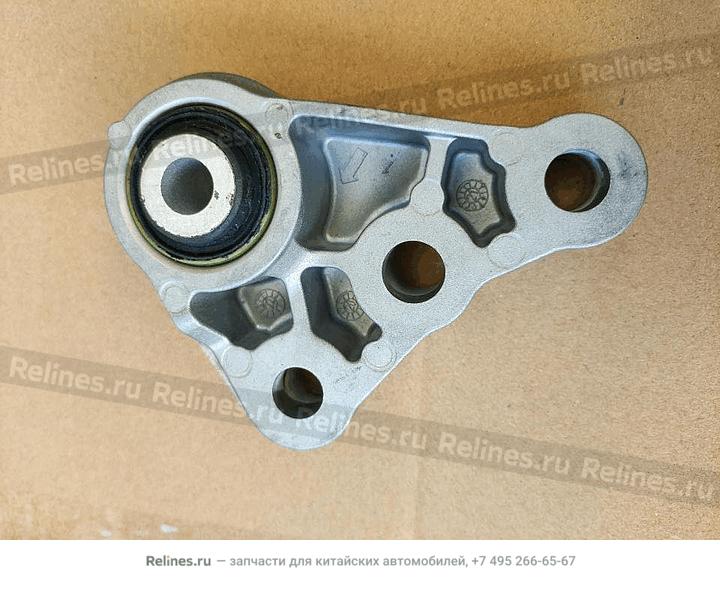 Engine bracket-rr