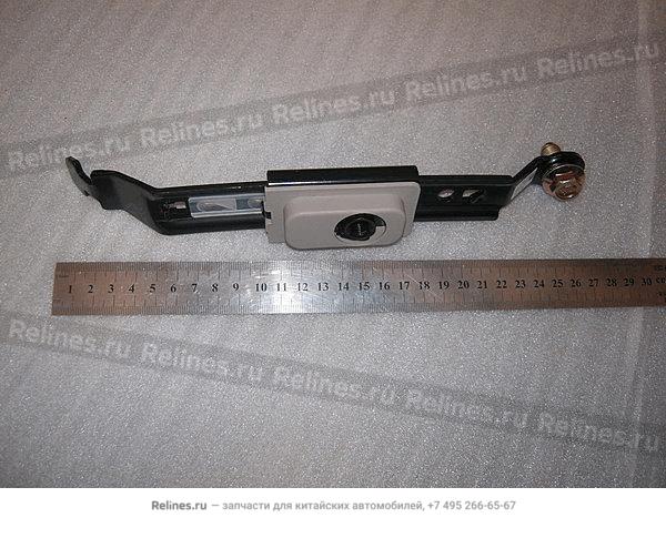 Safety belt height adjuster