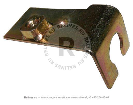 Left patch bracket assy