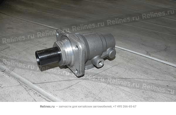 Master brake cylinder