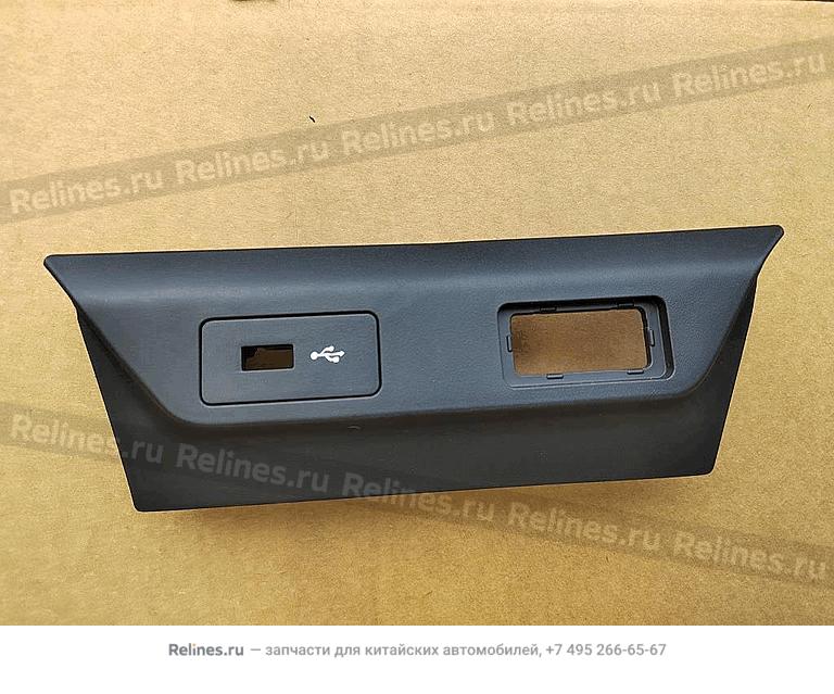 Крышка панели USB