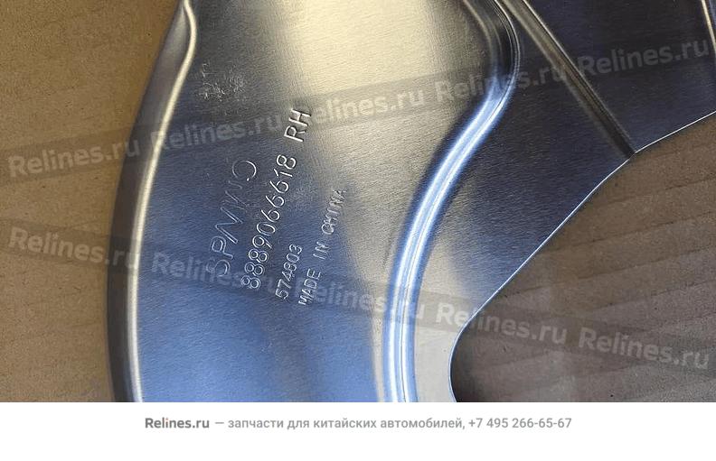 Щиток тормозной передний правый