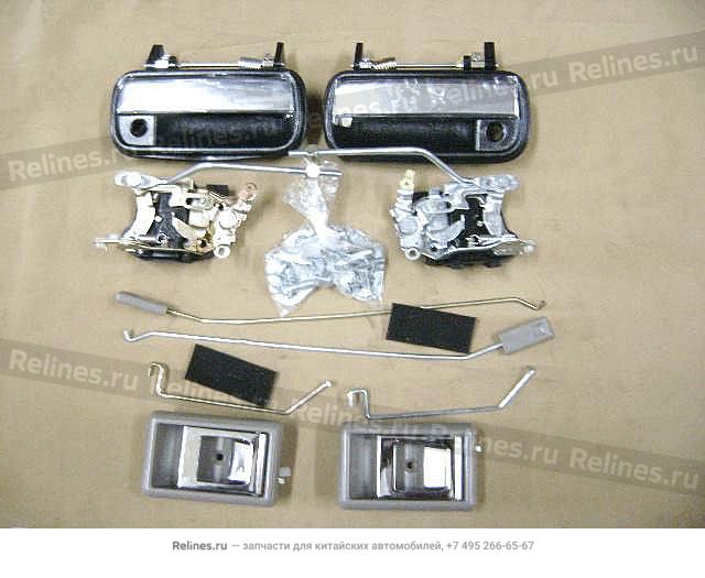 Side door lock assy - 6105***D06