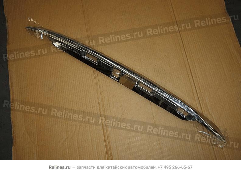 Trim strip assy.,trunk door