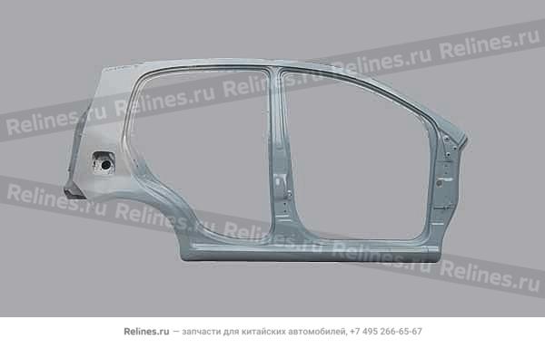 Боковина кузова правая