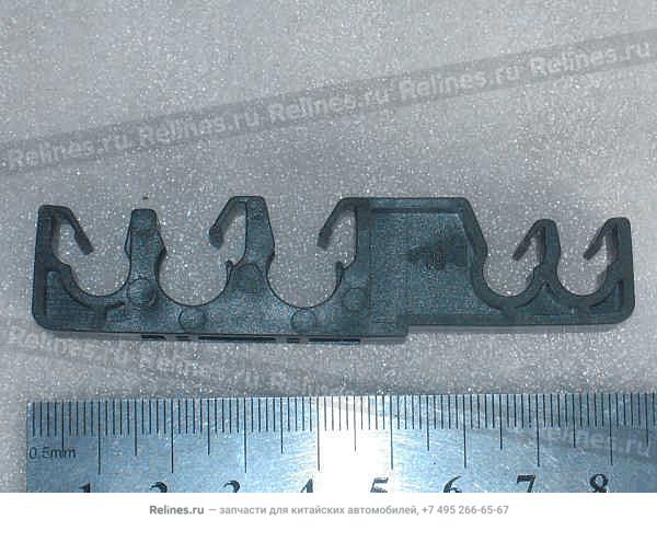 Держатель пластиковый трубки тормозной с (для 2+3 трубок) гребёнчатый c
