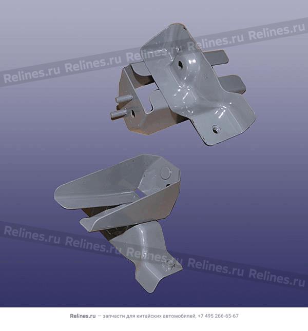 Крепление бампера - T11-50***0LV-DY