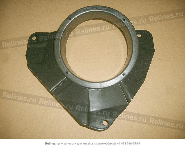 Bracket of speaker cover plate rear door - 6202***B22A