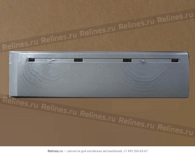 FR door panel RH