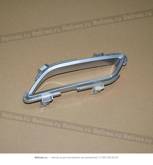 Rear bumper left decorative strip - 60200***AAAKH