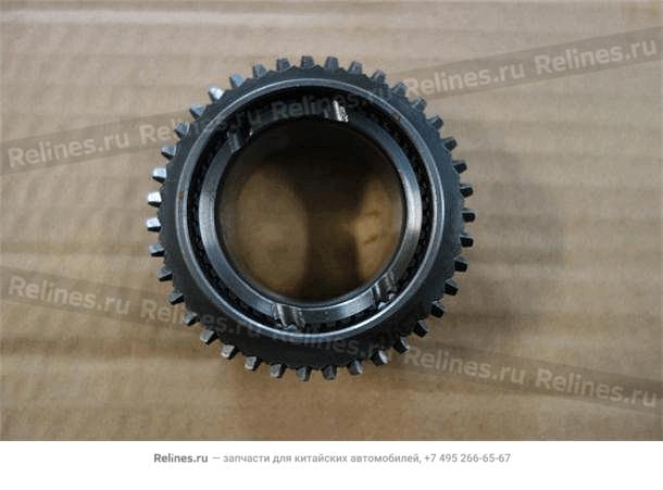 Third drive gear