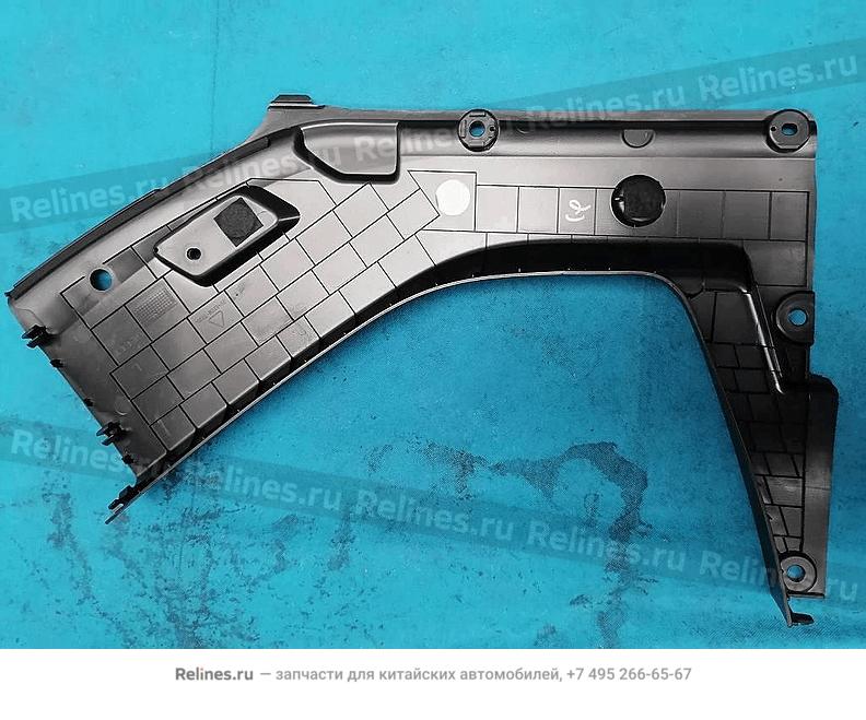 Панель моторного отсека левая