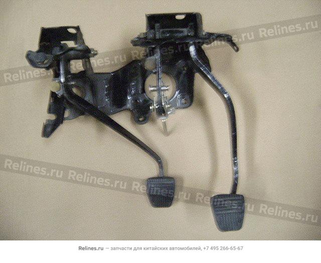 Pedal assy-brake&clutch(hydraulic tipe)