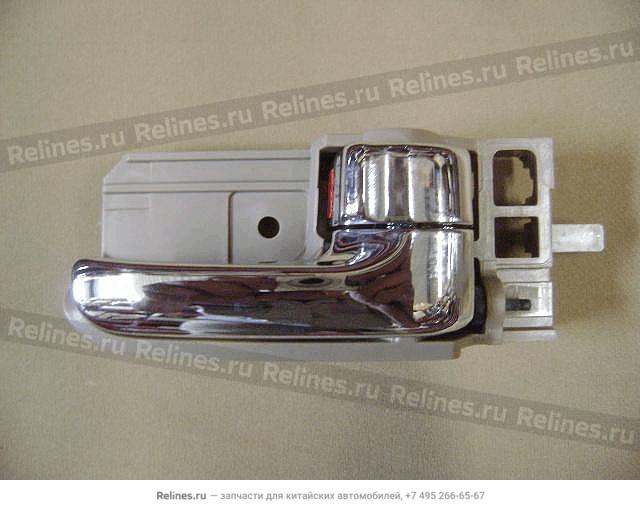 Door inside handle assy RH front - 6105***V08