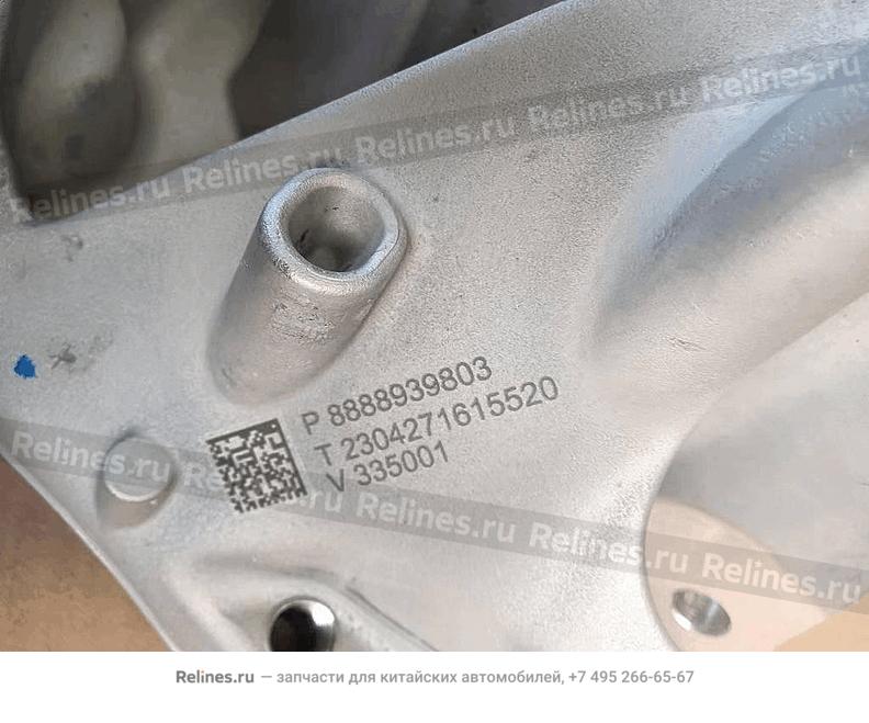 Цапфа задняя левая 4WD - 405***600