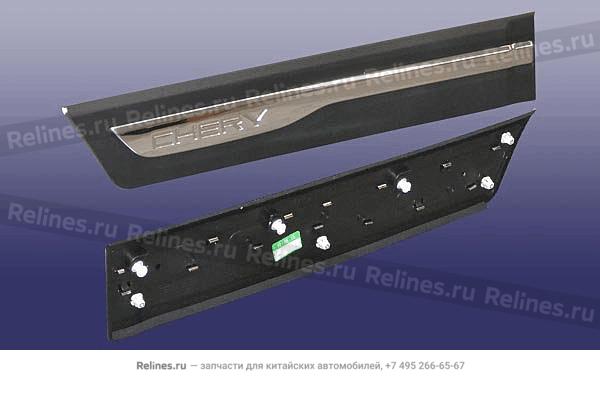 Молдинг двери задней правой (с хромированной полосой) Tiggo 5 - T21-***080