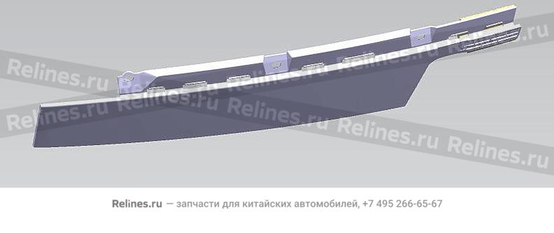 Накладка стойки передней правой двери