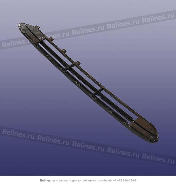 Решётка переднего бампера