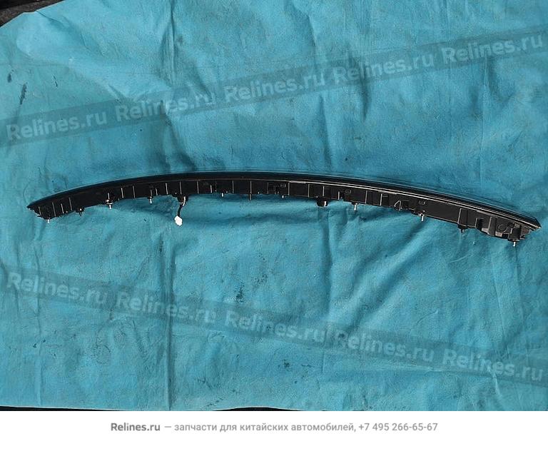 Фонарь задний центральный