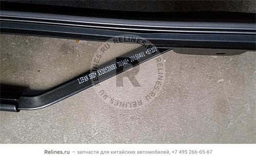 Window wiper, right - S52***0B1