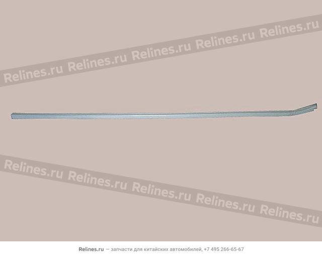 Water drain groove-rr section RH