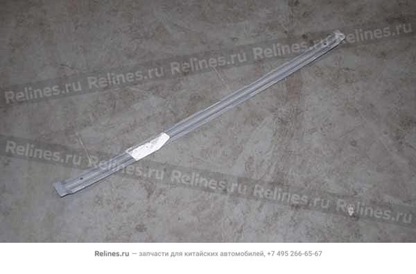 Roof beam 2 - B14-5***31-DY