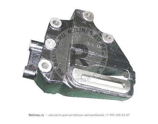 Bracket - steering pump