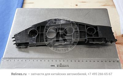 Кронштейн переднего бампера правый - C2***41