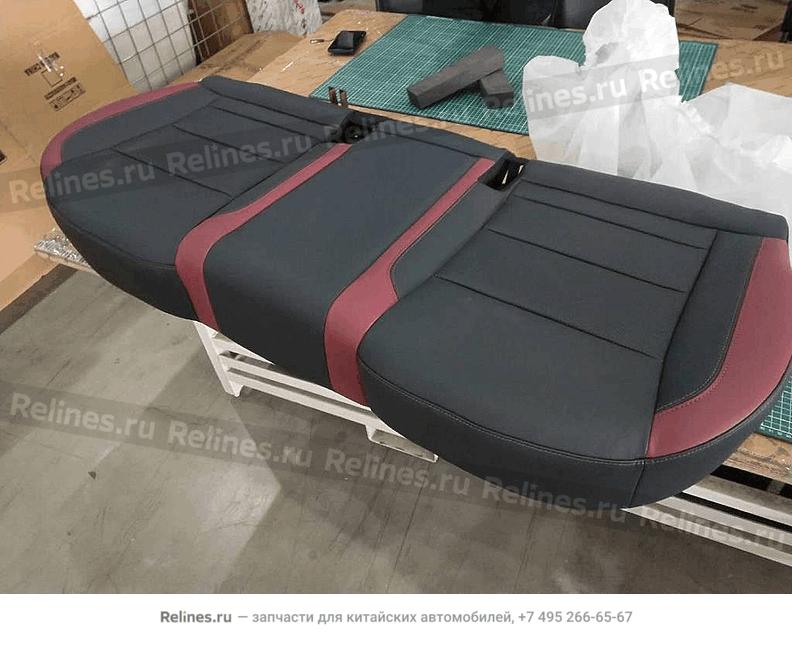 Rear seat cushion