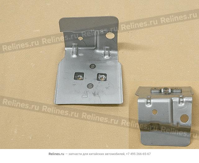 Reinf plate assy-rr door lock RH