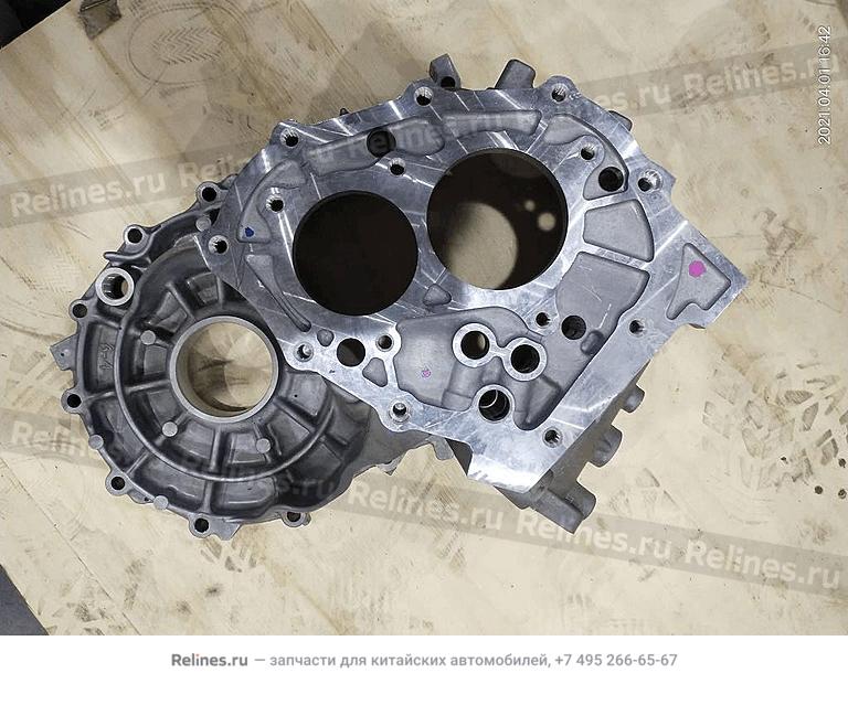 Transmission housing