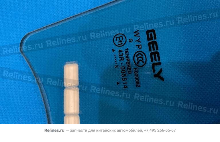 Стекло двери задней правой