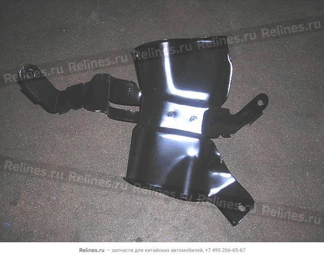 Fuel pipe guard plate assy - 1101***F00