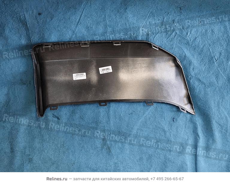 Полоса заднего бампера нижняя левая