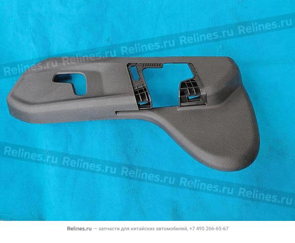 RH frt seat RH side guard